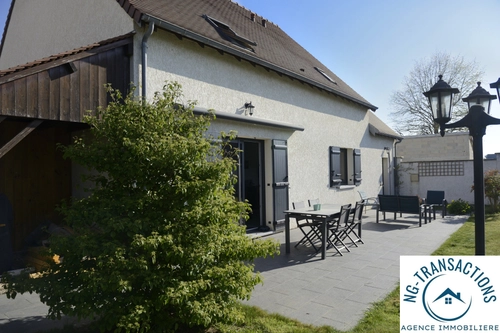Image d'un maison 7 pièces 160 m² à 449000€ à vert-saint-denis (77240)