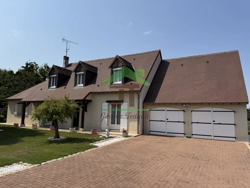 Image d'un maison 9 pièces 196 m² à 349800€ à châteaudun (28200)