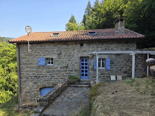 Image d'un maison 2 pièces 88 m² à 175000€ à désaignes (07570)