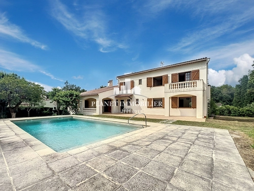 Image d'un maison 7 pièces 527 m² à 1680000€ à roquefort-les-pins (06330)