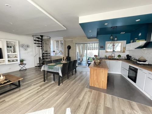 Image d'un maison 6 pièces 121 m² à 260000€ à la possonnière (49170)