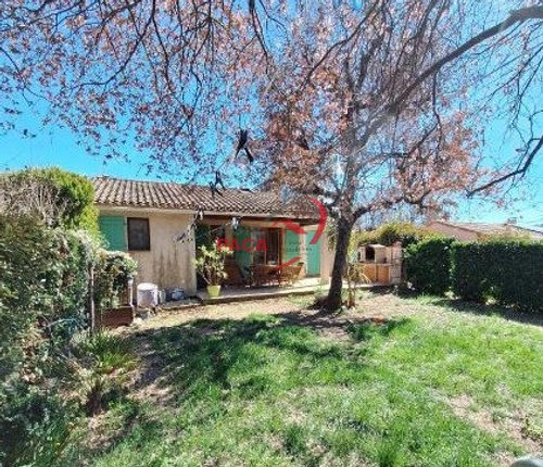 Image d'un maison 4 pièces 52 m² à 320000€ à tourrettes (83440)
