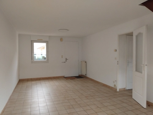 Image d'un maison 4 pièces 80 m² à 1100€ à nantes (44000)