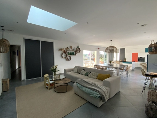 Image d'un maison 6 pièces 170 m² à 609000€ à uzès (30700)