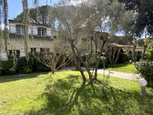 Image d'un maison 10 pièces 400 m² à 1250000€ à uzès (30700)