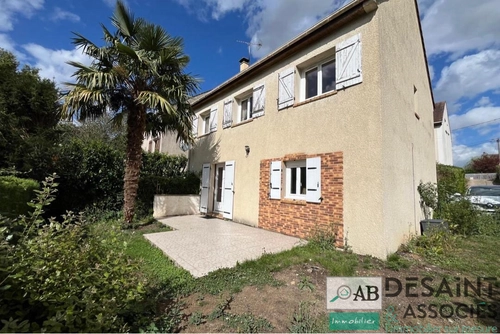 Image d'un maison 6 pièces 126 m² à 300000€ à crécy-la-chapelle (77580)