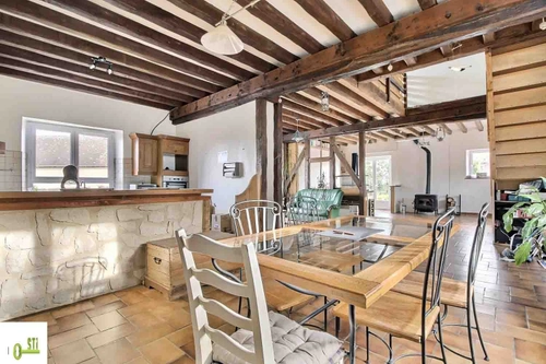Image d'un maison 6 pièces 141 m² à 149000€ à la chapelle-sur-aveyron (45230)