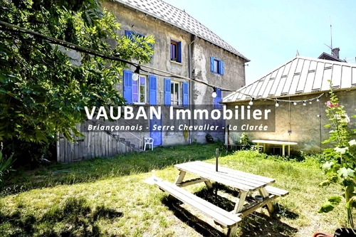 Image d'un appartement 3 pièces 66 m² à 249000€ à briançon (05100)