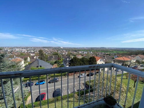 Image d'un appartement 4 pièces 68 m² à 130000€ à ablon-sur-seine (94480)
