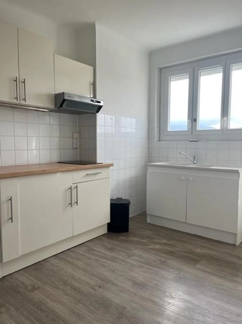Image d'un appartement 2 pièces 47 m² à 510€ à roussillon (84220)
