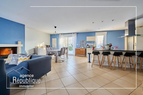 Image d'un maison 6 pièces 102 m² à 1400€ à chaignay (21120)