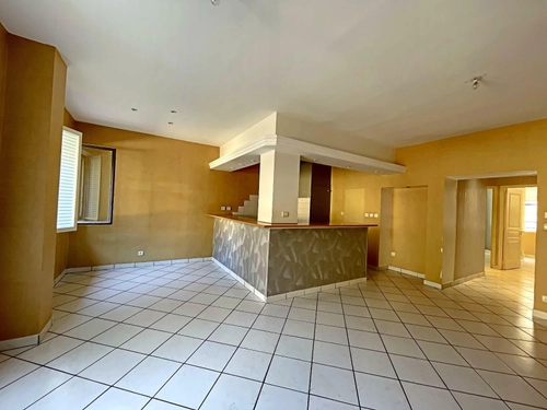 Image d'un appartement 3 pièces 68 m² à 72000€ à saint-étienne (42100)