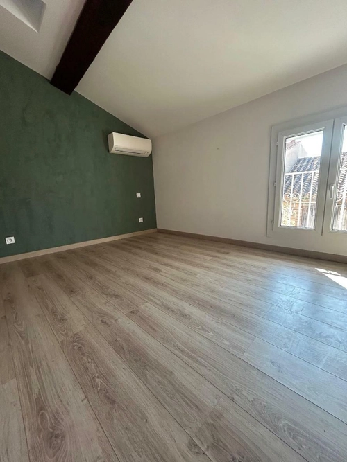 Image d'un appartement 4 pièces 99 m² à 780€ à saleilles (66280)