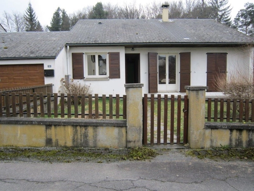 Image d'un maison 4 pièces 89 m² à 678€ à ussel (15300)