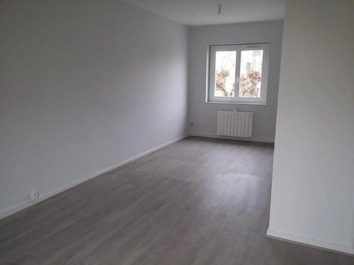 Image d'un appartement 1 pièce 32 m² à 470€ à saint-georges-d'espéranche (38790)