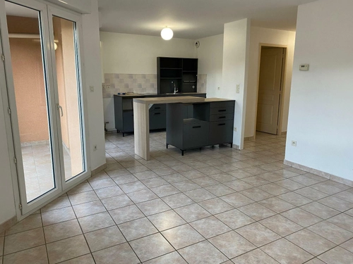 Image d'un appartement 2 pièces 49 m² à 650€ à ucel (07200)