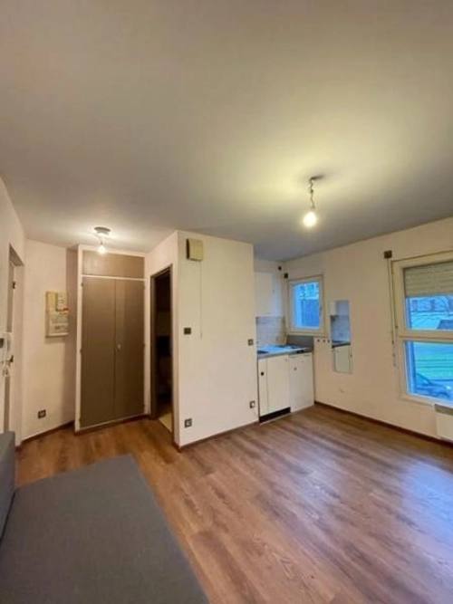 Image d'un appartement 1 pièce 17 m² à 367.65€ à strasbourg (67000)