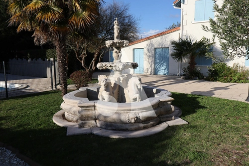 Image d'un maison 36 pièces 830 m² à 1350000€ à arvert (17530)