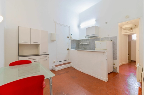 Image d'un appartement 3 pièces 43 m² à 135000€ à marseille 1er (13001)