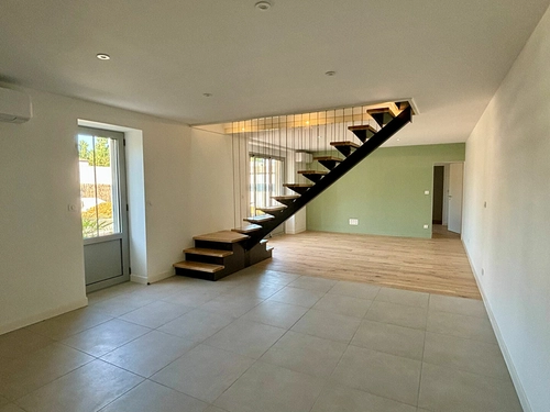 Image d'un maison 6 pièces 162 m² à 679000€ à saint-laurent-de-la-prée (17450)