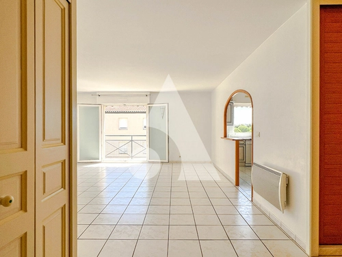 Image d'un appartement 2 pièces 71 m² à 160000€ à saintes (17100)