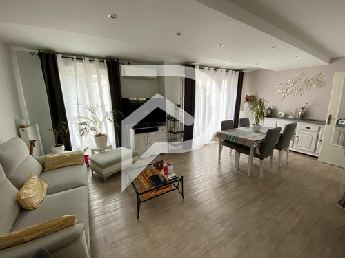 Image d'un appartement 4 pièces 80 m² à 289000€ à "élancourt" (78990)