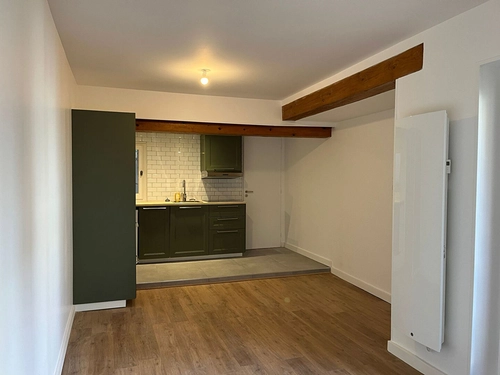 Image d'un appartement 2 pièces 36 m² à 550€ à narbonne (11100)
