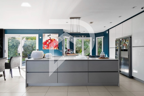 Image d'un maison 6 pièces 170 m² à 1035000€ à montesson (52500)