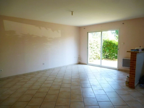 Image d'un appartement 3 pièces 65 m² à 620€ à castelsarrasin (82100)