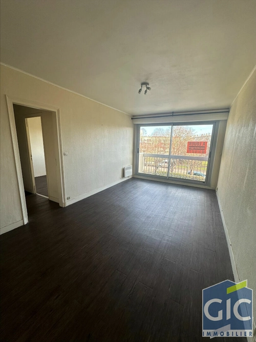 Image d'un appartement 2 pièces 43 m² à 555€ à ifs (14123)
