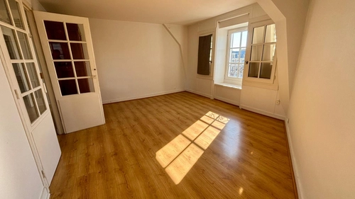 Image d'un appartement 3 pièces 65 m² à 610€ à poitiers (86000)
