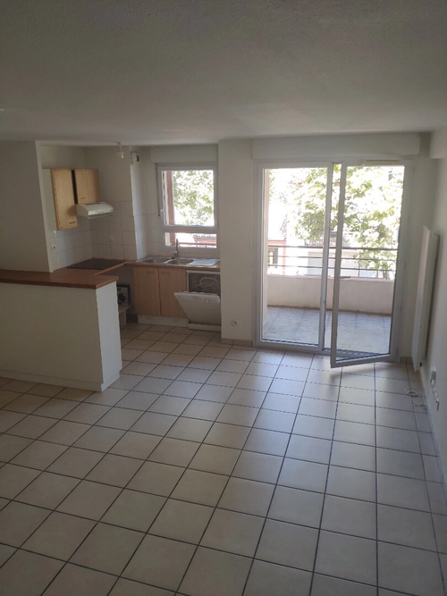 Image d'un appartement 4 pièces 77 m² à 931€ à tournefeuille (31170)