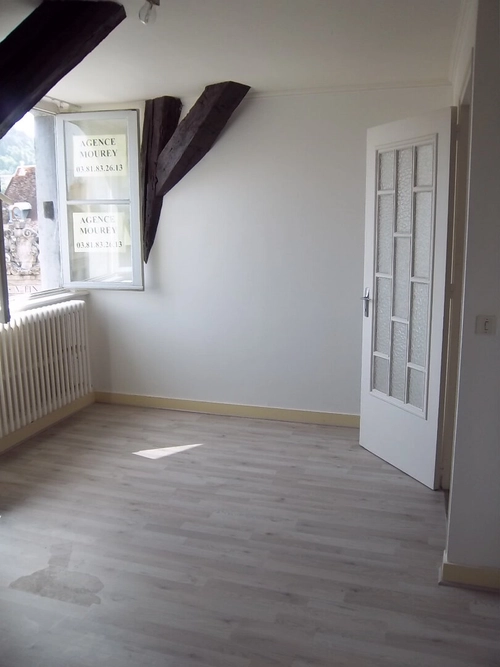 Image d'un appartement 3 pièces 52 m² à 750€ à besançon (25000)