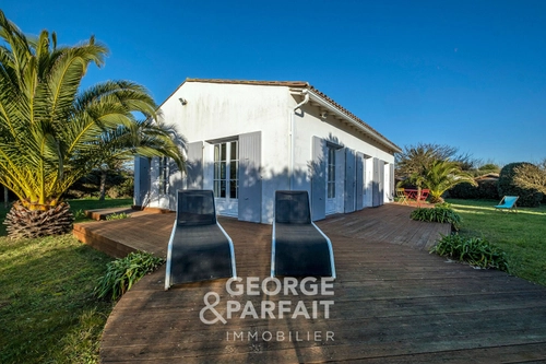 Image d'un maison 4 pièces 80 m² à 892500€ à ars-en-ré (17590)