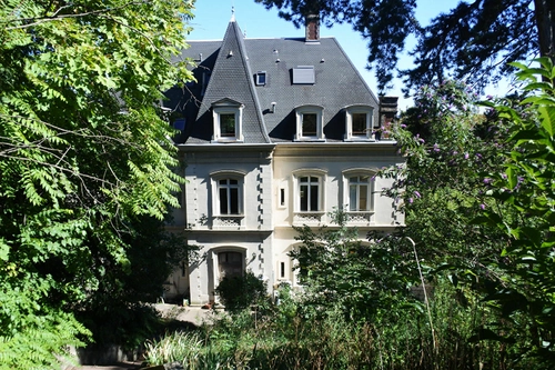 Image d'un appartement meublé 5 pièces 138 m² à 2140€ à la mulatière (69350)