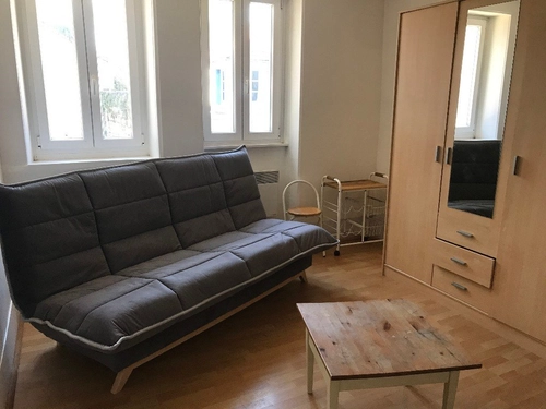 Image d'un appartement meublé 1 pièce 21 m² à 425€ à nevers (58000)