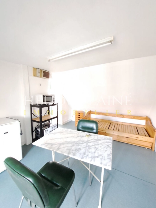 Image d'un appartement 1 pièce 10 m² à 240€ à avranches (50300)