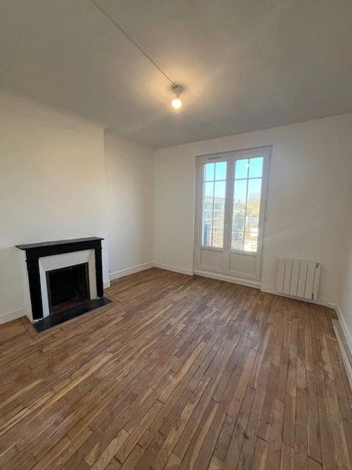 Image d'un appartement 3 pièces 50 m² à 1185€ à chatou (78400)