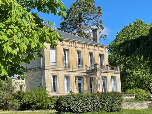 Image d'un maison 9 pièces 247 m² à 819000€ à langoiran (33550)