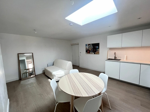 Image d'un appartement 2 pièces 35 m² à 725€ à saint-maximin-la-sainte-baume (83470)