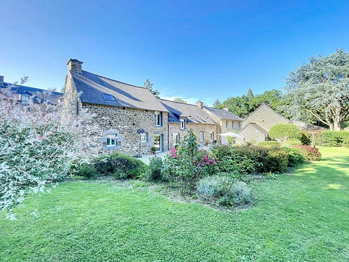 Image d'un maison 9 pièces 172 m² à 434920€ à plerguer (35540)