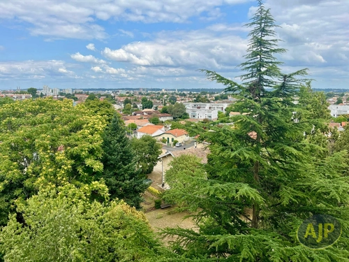 Image d'un appartement 5 pièces 112 m² à 293650€ à talence (33400)