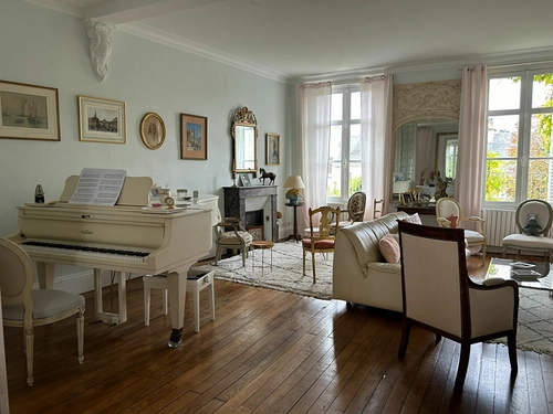 Image d'un maison 10 pièces 377 m² à 696300€ à poitiers (86000)