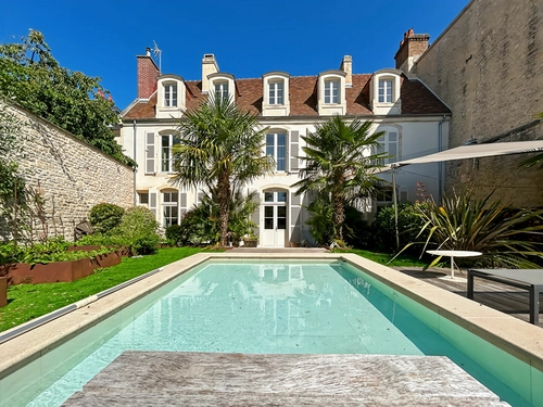 Image d'un maison 5 pièces 220 m² à 1710000€ à caen (14000)