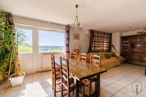 Image d'un appartement 4 pièces 92 m² à 189000€ à irigny (69540)