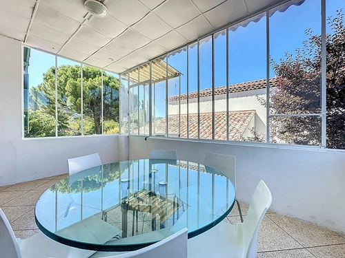 Image d'un maison 3 pièces 52 m² à 1560€ à saint-cyr-sur-mer (83270)