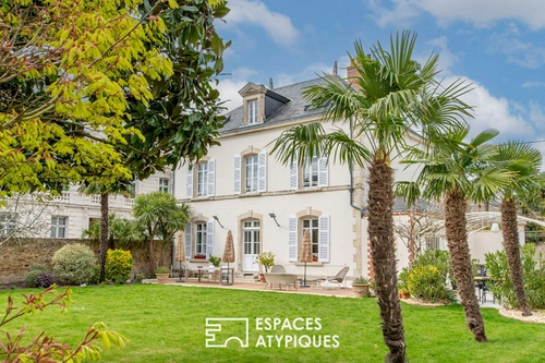 Image d'un maison 9 pièces 248 m² à 1700000€ à la roche-sur-yon (85000)