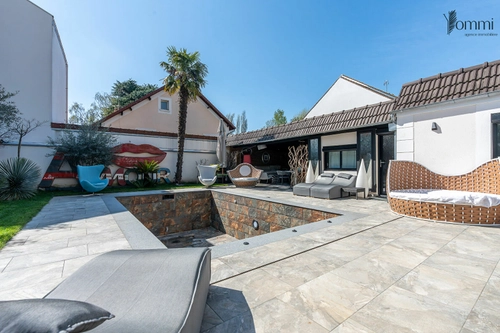 Image d'un maison 7 pièces 217 m² à 1295000€ à bry-sur-marne (94360)