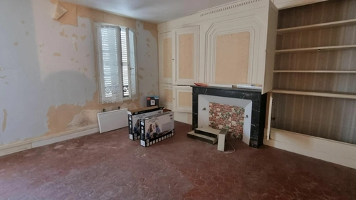 Image d'un appartement 7 pièces 155 m² à 108000€ à yrouerre (89700)