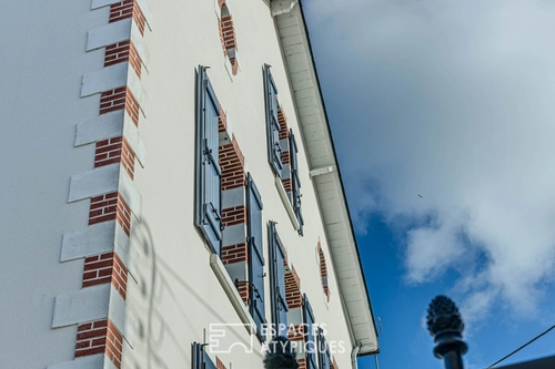 Image d'un maison 8 pièces 202 m² à 930000€ à indre (44610)